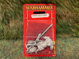 Chaos Minotaur Standard Bearer (1997)